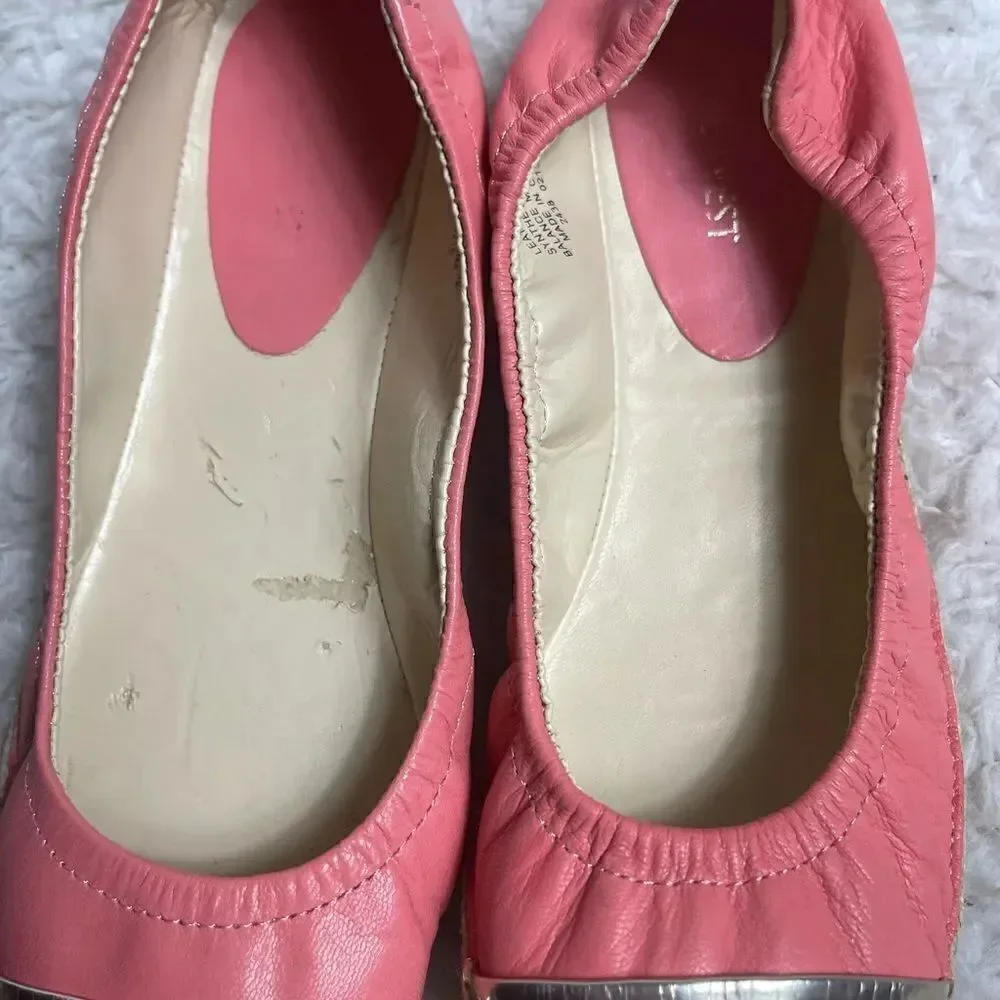 Nine West leather Coral and gold cap round toe slip on flats espadrilles SZ8.5 M